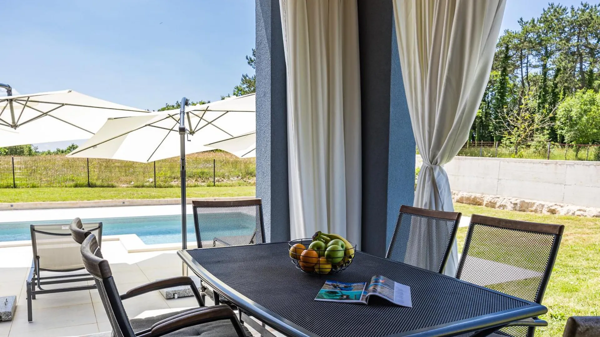 Villa Hera With Private Pool In Istria Quiet Location And Modern Design Orbanići クロアチア